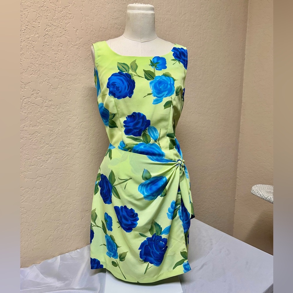 Vintage Floral Midi Dress